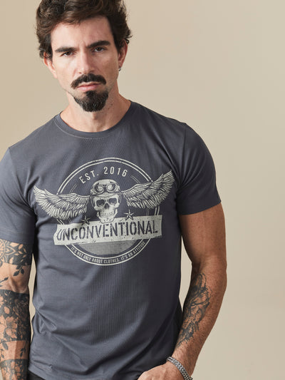 Camiseta Unconventional® Flying Skull