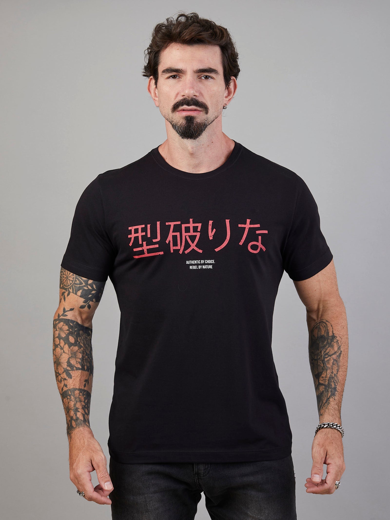 Camiseta Unconventional® Japan Black