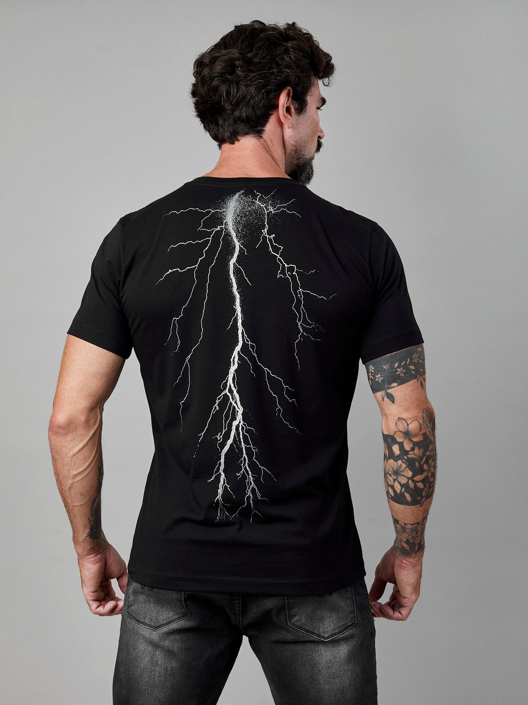 Camiseta Unconventional® Lightning