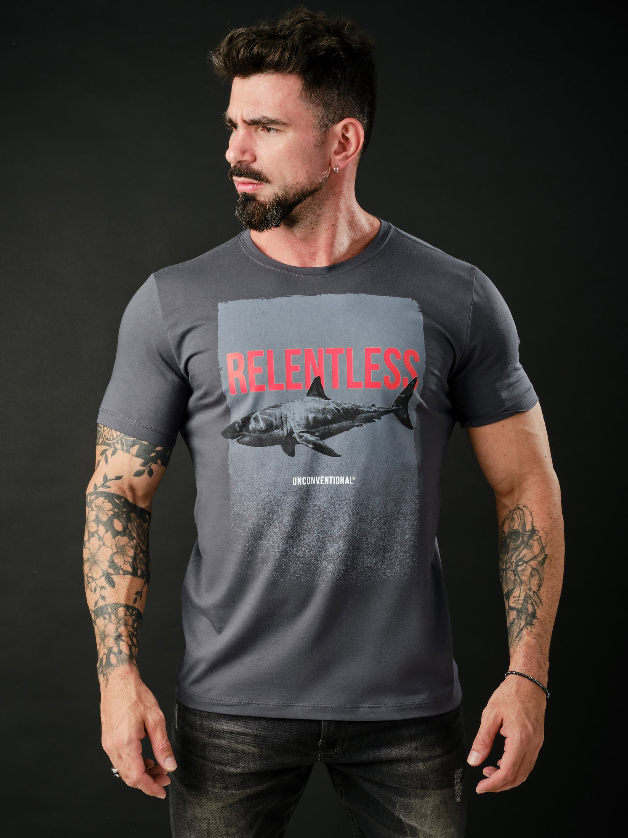 Camiseta Unconventional® Relentless