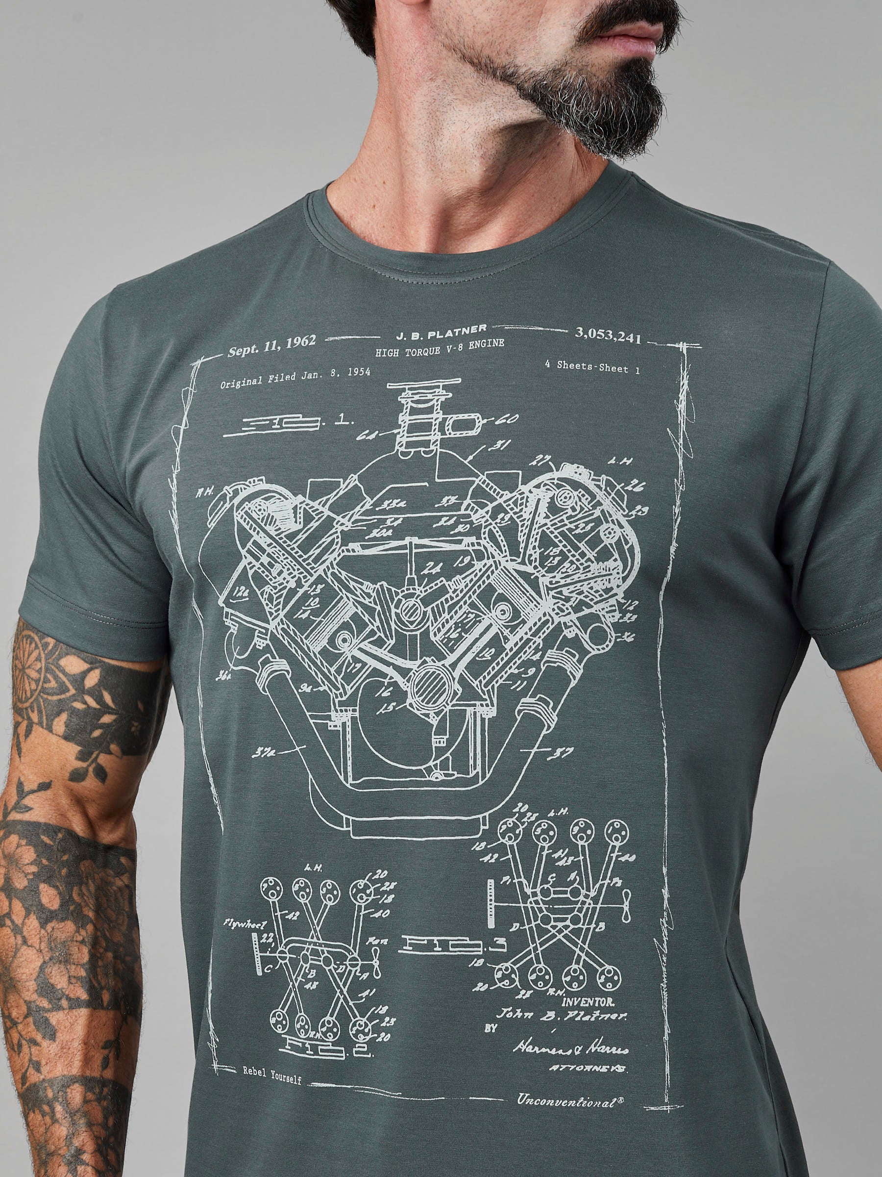 Camiseta Unconventional® V8