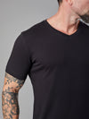 Camiseta Unconventional® Essentials Gola V - Black