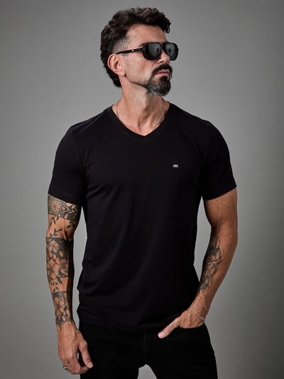 Camiseta Gola V - Black