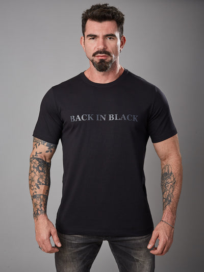 Camiseta Unconventional® Back in Black em Algodão Egípcio