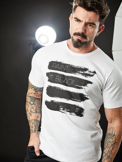 Camiseta Unconventional® Paint it, Black em Algodão Egípcio