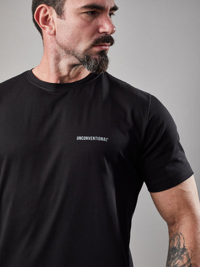 Camiseta Unconventional® Brasão em Algodão Egípcio