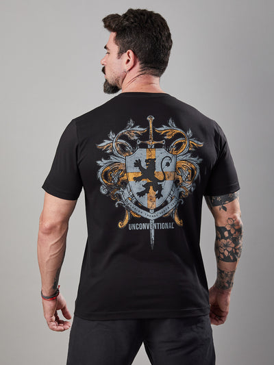 Camiseta Unconventional® Brasão em Algodão Egípcio