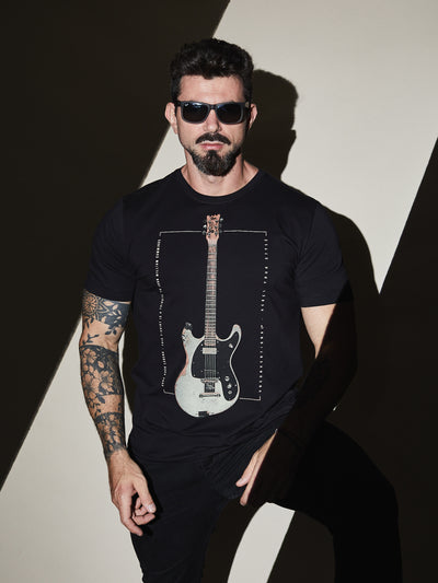 Camiseta Unconventional Punk Legend Black em Algodão Egípcio