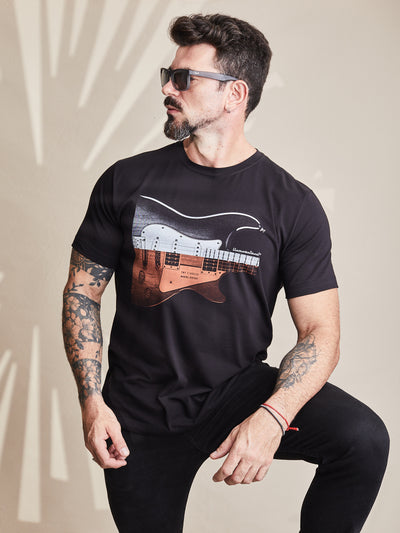 Camiseta Unconventional® Two Classics Making History em Algodão Egípcio