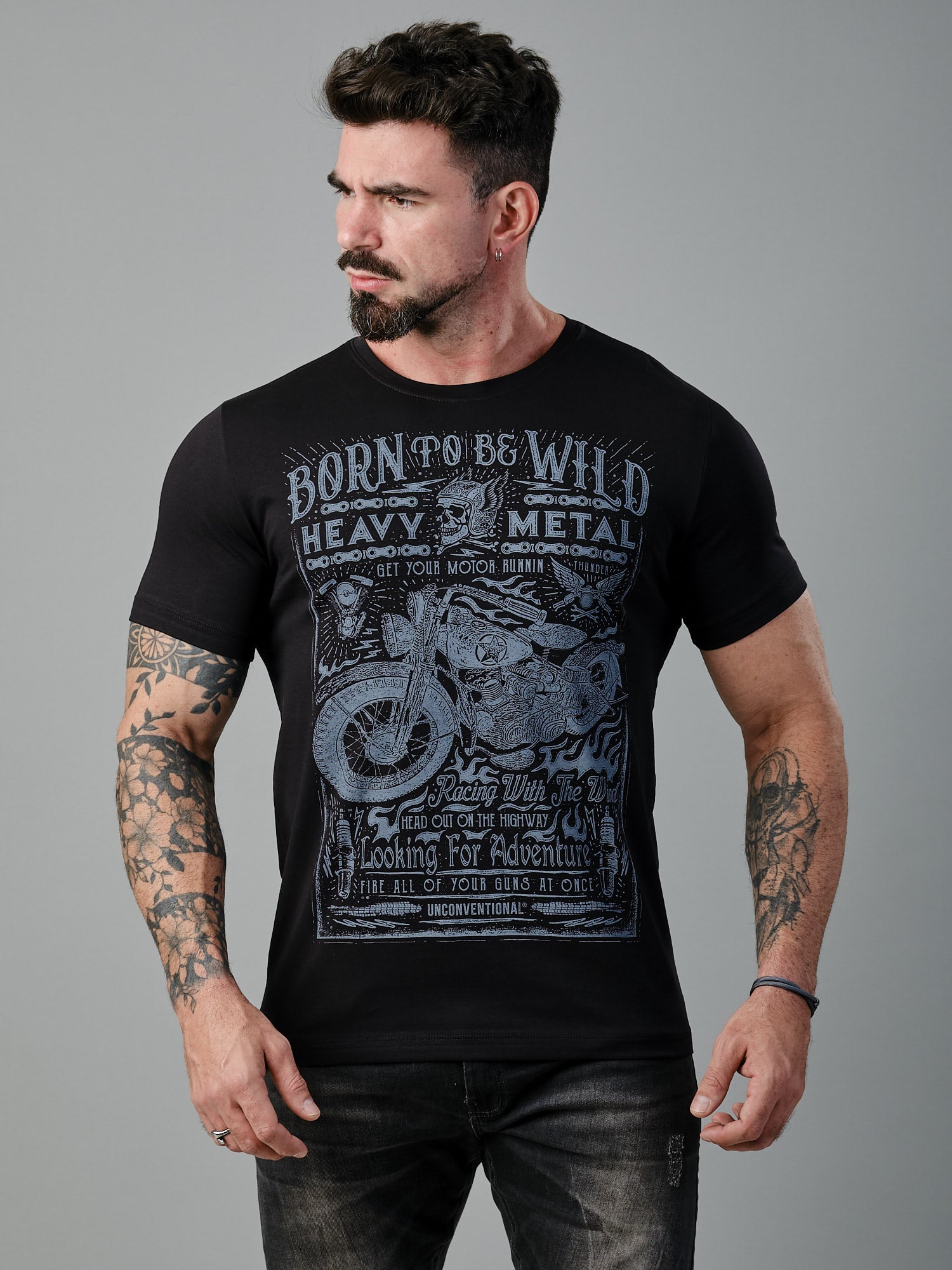 Camiseta Unconventional® Born to be Wild em algodão egípcio preto