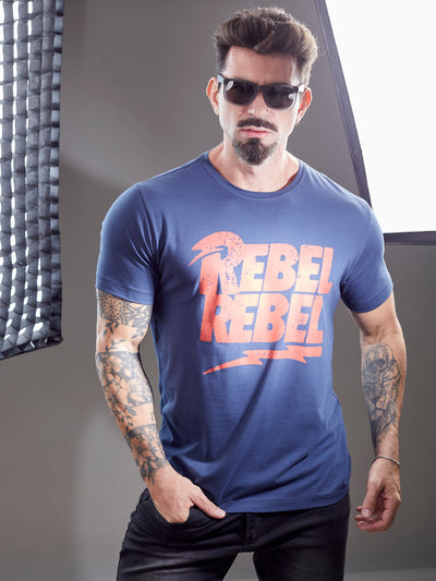 Camiseta Unconventional® Rebel, Rebel em Algodão Egípcio