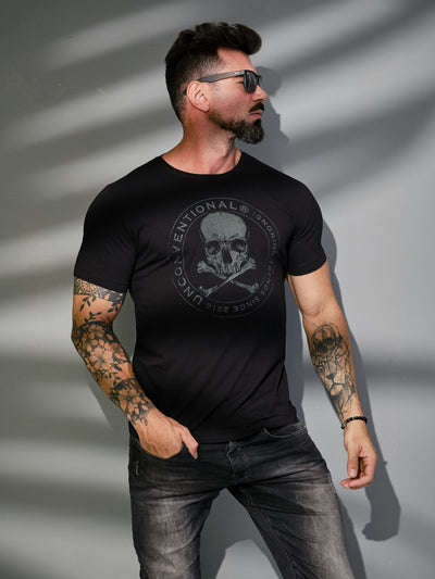 Camiseta Unconventional® Green Skull em Algodão Egípcio Preto