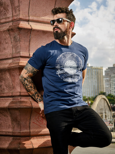 Camiseta Unconventional® Vinyl em Algodão Egípcio Azul